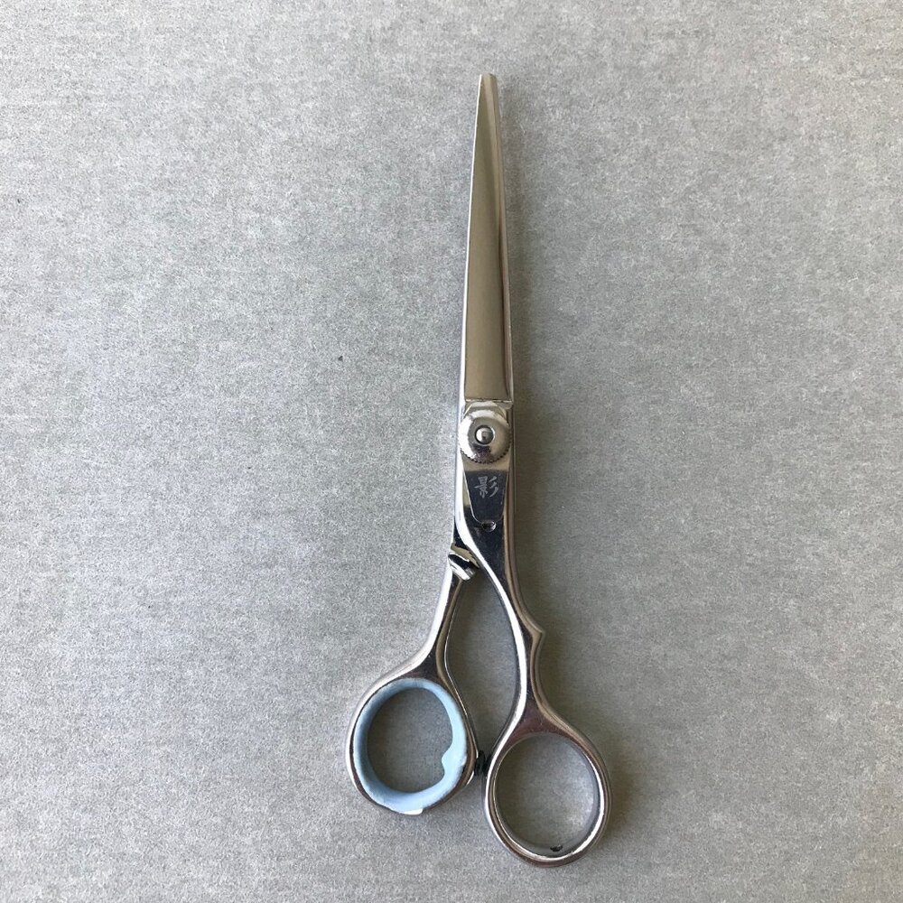 Japanese Hair Scissors Kage 6.0 in Professional Sharpened Pre-own